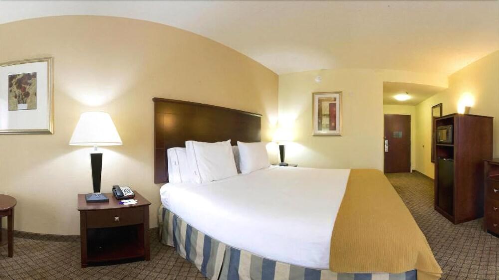 Holiday Inn Express Hotel & Suites Millington-Memphis Area By Ihg Extérieur photo